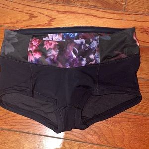 Lululemon shorts with Pattern
